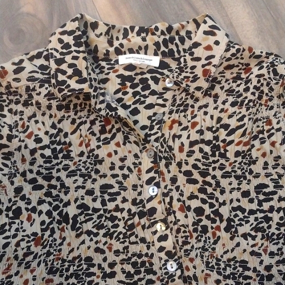 Beach lunch lounge leopard tunic size medium - Picture 4 of 10